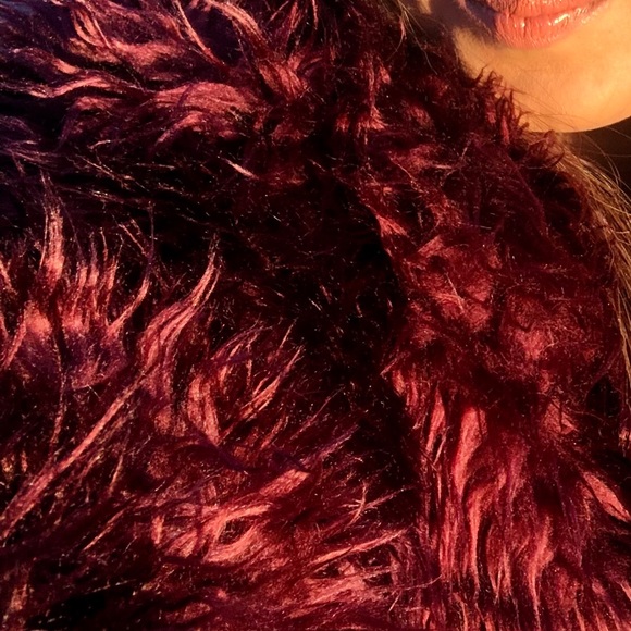 Faux fur coat - Picture 2 of 2